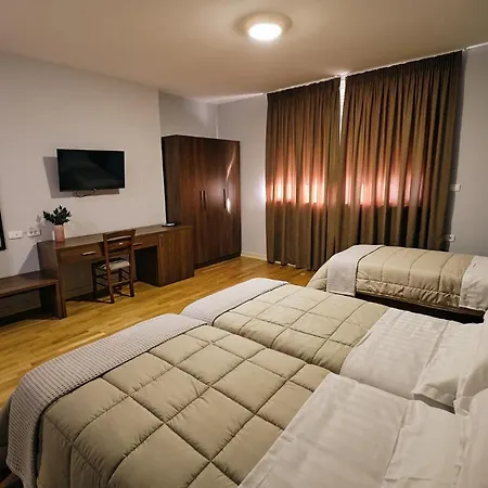 In Center Hotel Tirana
