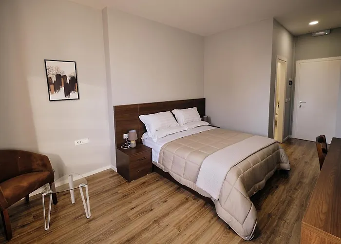 Hotell In Center 3*